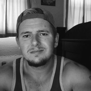 Meet your Posher, Christopher